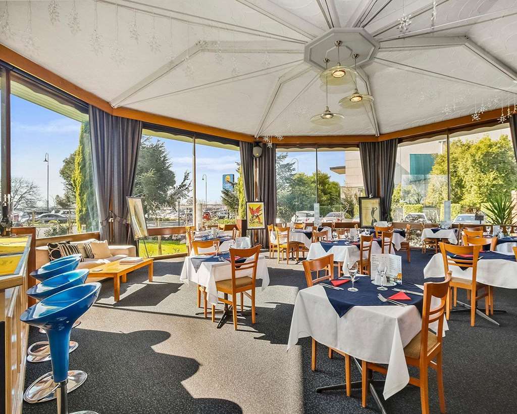 Cedar Lodge Motel Morwell Restaurant bilde