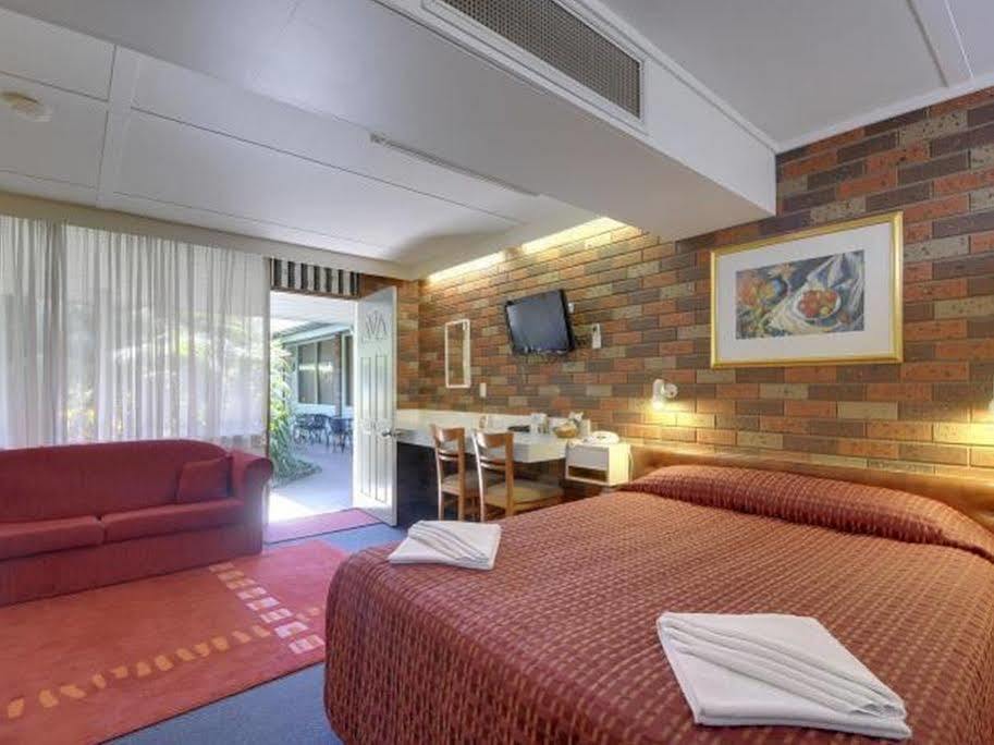 Cedar Lodge Motel Morwell Eksteriør bilde